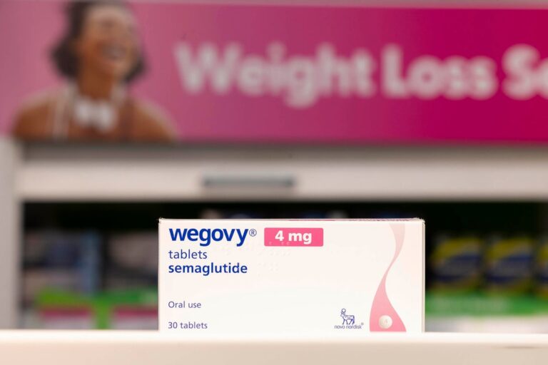 Experts warn how to spot fake weight