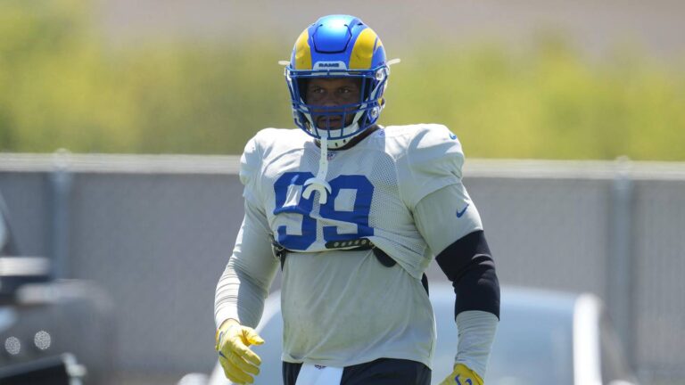 Aaron Donald Reportedly ‘Gassed’ After Rams Workout, Fueling Return Speculation Aaron Donald Reportedly 'Gassed' After Rams Workout, Fueling Return Speculation