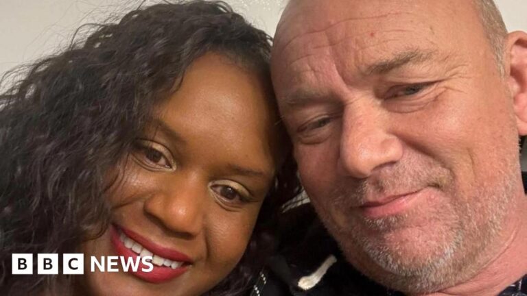 Couple who met during dialysis in Cambridge call for better care Couple who met during dialysis in Cambridge call for better care