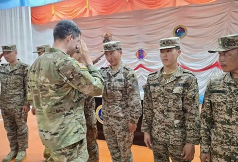 11th Airborne Paratroopers Train Mongolian Forces for Alaska Joint Exercise 11th Airborne Paratroopers Train Mongolian Forces for Alaska Joint Exercise