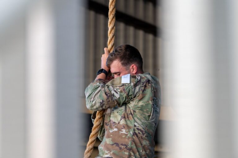 Earning their Wings: candidates test Air Assault capabilities