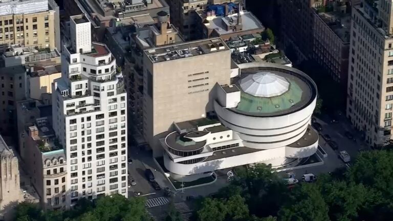 City answers questions at town hall amid growing Upper East Side Legionnaires' outbreak