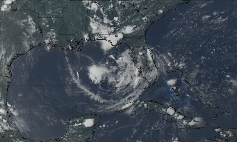 Gulf system could become tropical depression near Florida Gulf system could become tropical depression near Florida