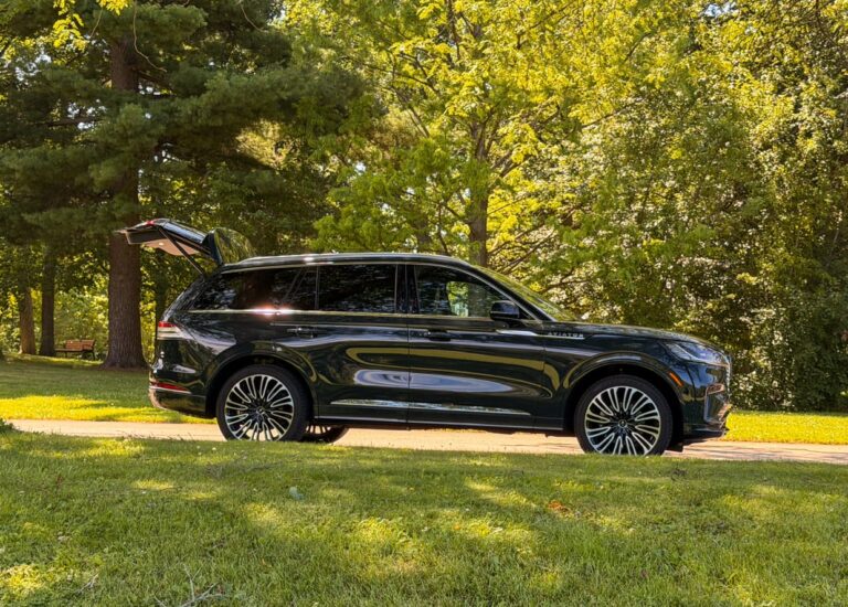 2026 Lincoln Aviator Black Label Review: Living the Limo Lifestyle 2026 Lincoln Aviator Black Label Review: Living the Limo Lifestyle