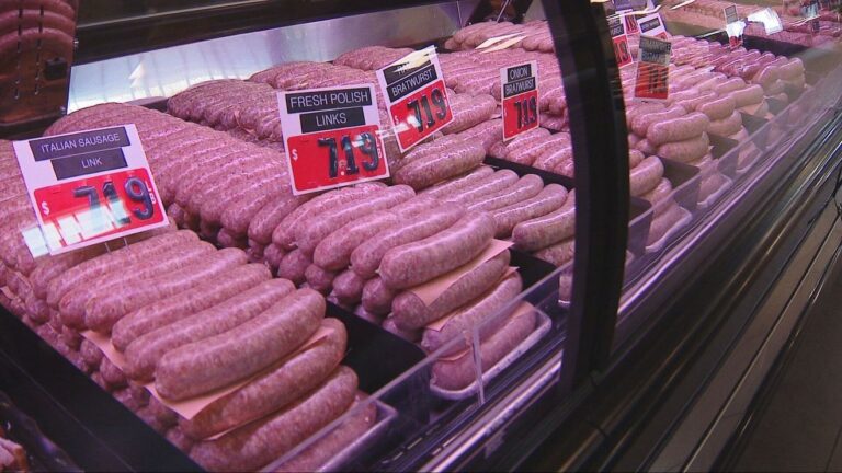Wisconsin issues public health alert on mislabeled brats