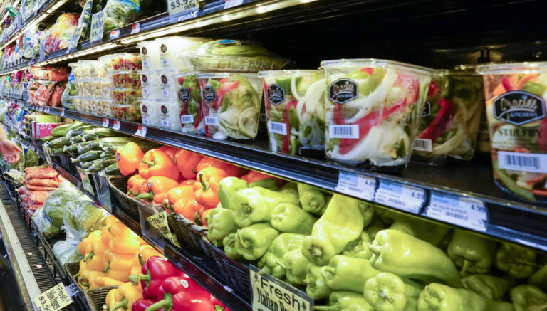 Small food changes, big health for seniors Small food changes, big health for seniors