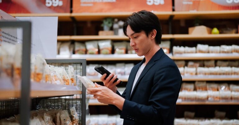 The global evolution of smart food labelling The global evolution of smart food labelling