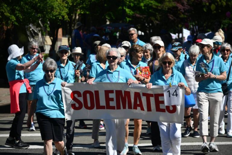 Solemates: Exercise and friendship one step at a time