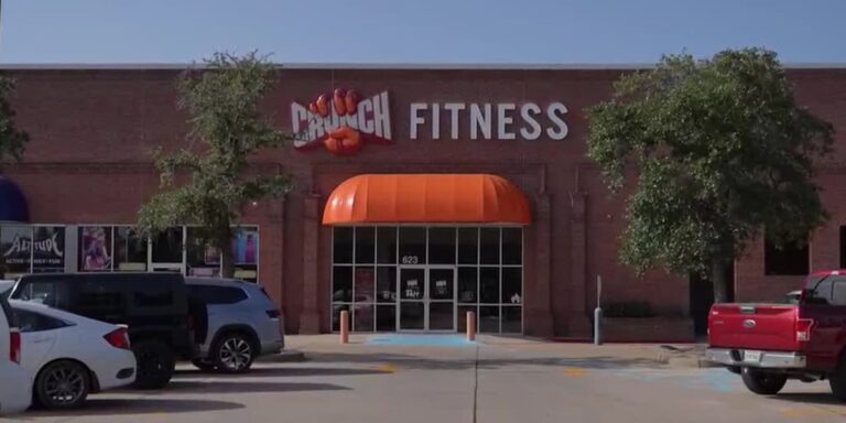 Former Crunch Fitness employee arrested after allegedly photographing women in tanning booths Former Crunch Fitness employee arrested after allegedly photographing women in tanning booths