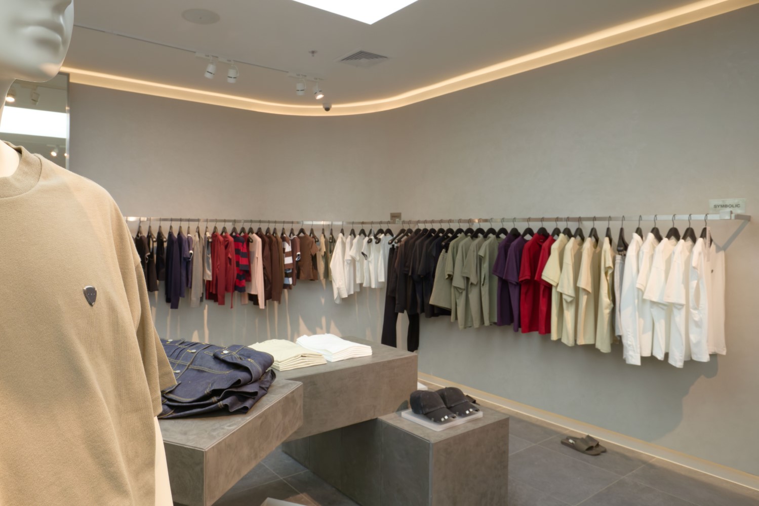 C P S unveils new Contemporary Lifestyle Store at CentralWorld
