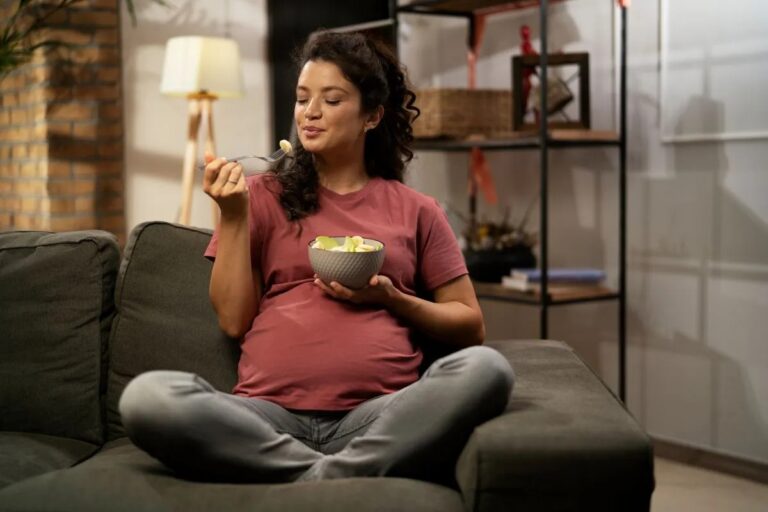 Healthy pregnancy diets cut chemical exposure but may raise pesticide intake, research warns Healthy pregnancy diets cut chemical exposure but may raise pesticide intake, research warns