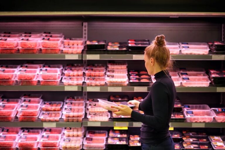 Young adults and aging populations drive food-related GHG emissions, study urges age