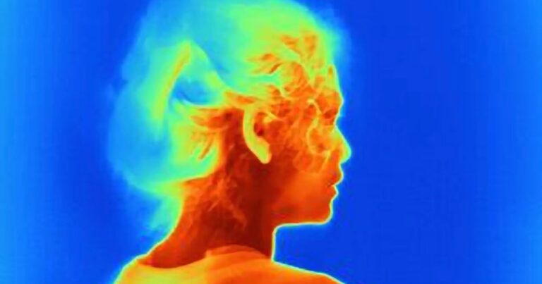 What is reverse SAD? Understanding the summer blues and how to beat them What is reverse SAD? Understanding the summer blues and how to beat them