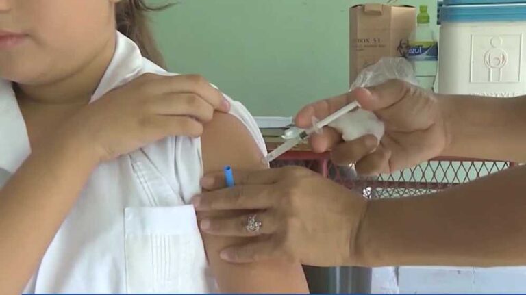 California health officials stress vaccinations as school year approaches California health officials stress vaccinations as school year approaches