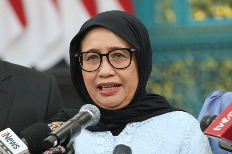 Troubled Indonesian nutrition agency loses second chief in 2 months Troubled Indonesian nutrition agency loses second chief in 2 months