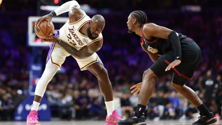 76ers teammates LeBron James, Tyrese Maxey back in the gym working out