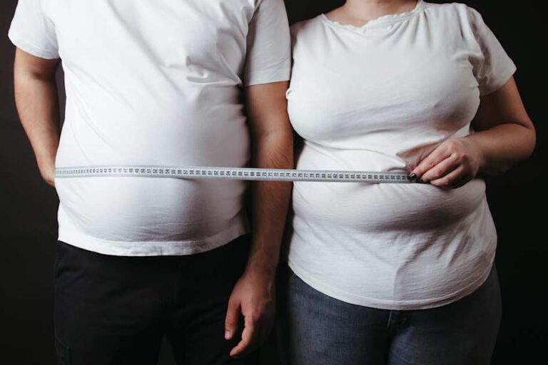 Beyond BMI: Men and Postmenopausal Women Fare Differently After Bariatric Surgery Beyond BMI: Men and Postmenopausal Women Fare Differently After Bariatric Surgery