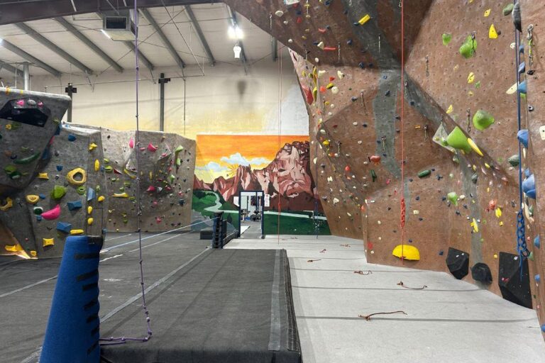 New owners of Medford's Rogue Rock Gym proud to keep 'beloved' space open