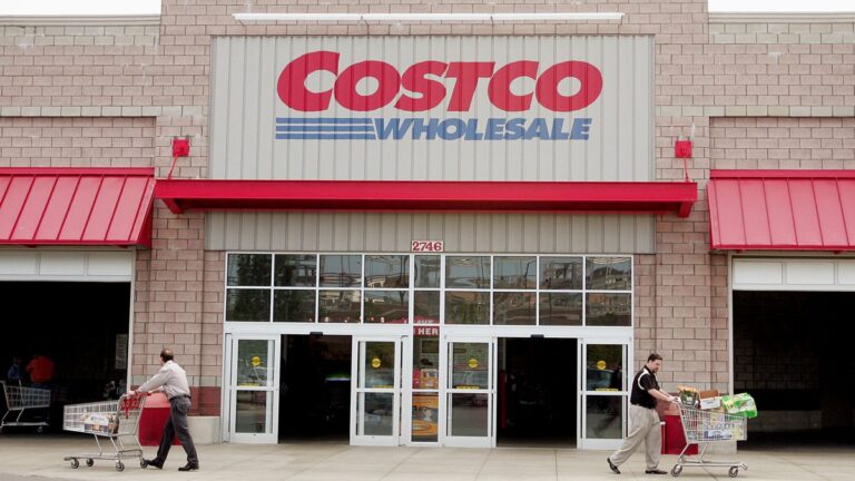 Health alert issued for frozen burritos sold at Midwestern Costco stores, including in Illinois Health alert issued for frozen burritos sold at Midwestern Costco stores, including in Illinois