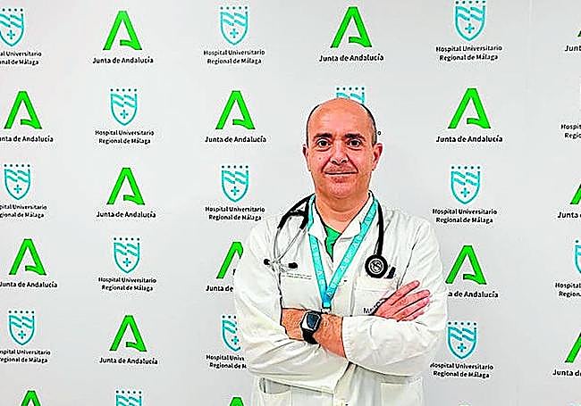 A photograph of Dr Daniel Gaitán, Head of the Cardiology and Cardiac Imaging Department at the Regional Hospital.