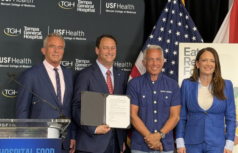 Tampa General leadership signs healthy food pledge Tampa General leadership signs healthy food pledge