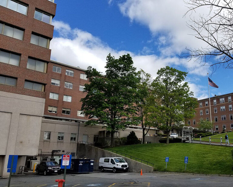 500 Lawrence Hospital Healthcare Workers Join 1199 SEIU Union