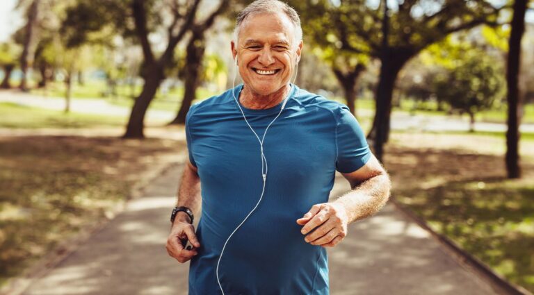 Strength Training and Cardio Together May Cut Early Death Risk by 45%, New Study Finds Strength Training and Cardio Together May Cut Early Death Risk by 45%, New Study Finds