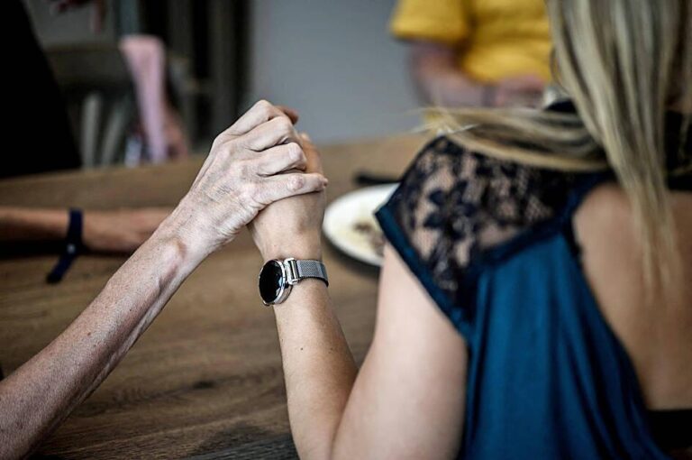 Spousal dementia increases partner’s risk, researchers find Spousal dementia increases partner’s risk, researchers find
