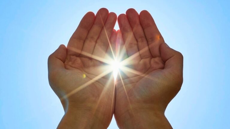 Bad News: All This Summer Sun Likely Won’t Fix Your Vitamin D Levels, Study Finds Bad News: All This Summer Sun Likely Won't Fix Your Vitamin D Levels, Study Finds