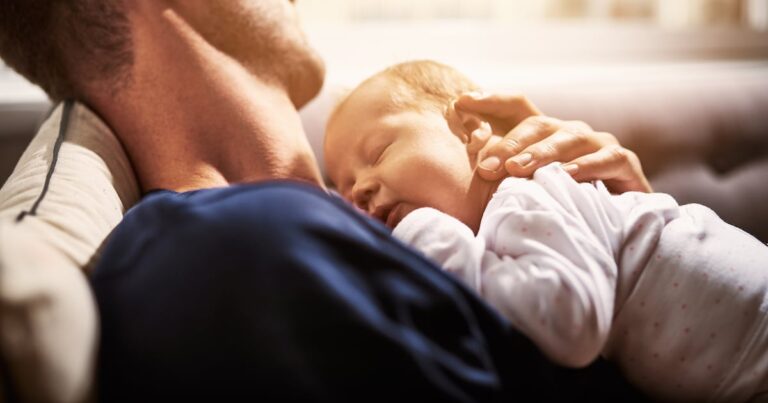 Tips for new parents to improve wellbeing and reduce tiredness Tips for new parents to improve wellbeing and reduce tiredness