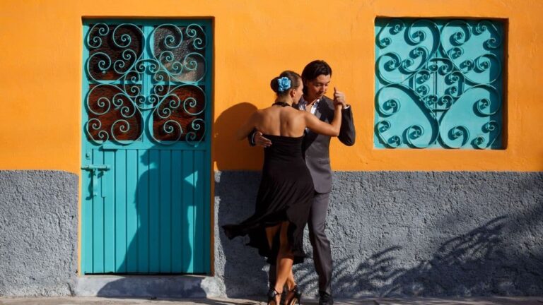 Salsa classes eased depression and social anxiety in Oxford trial, and a psychologist explains why Salsa classes eased depression and social anxiety in Oxford trial, and a psychologist explains why