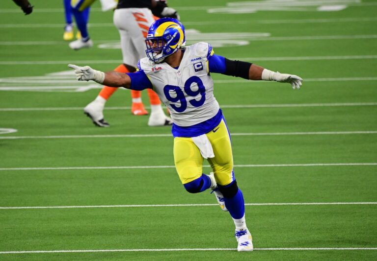 Aaron Donald Conducts Rams Workout Aaron Donald Conducts Rams Workout