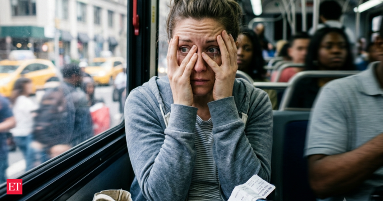 Psychology says people who panic a lot in everyday life aren’t weak: What this behaviour really means and the psychology behind it Psychology says people who panic a lot in everyday life aren't weak: What this behaviour really means and the psychology behind it