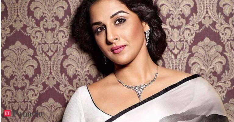 Vidya Balan reveals the one diet which helped her decrease exercise without working out. Gastroenterologist Dr Pal decodes her regimen: ‘Obesity has links to…’ Vidya Balan reveals the one diet which helped her decrease exercise without working out. Gastroenterologist Dr Pal decodes her regimen: 'Obesity has links to...'