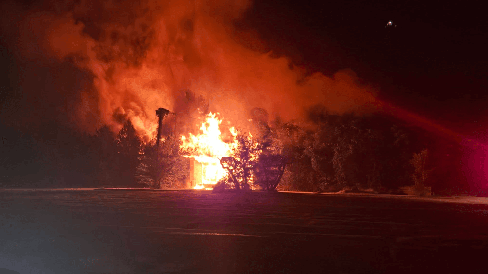 FIRE AT OLD WARREN JUNIOR HIGH 2.png
