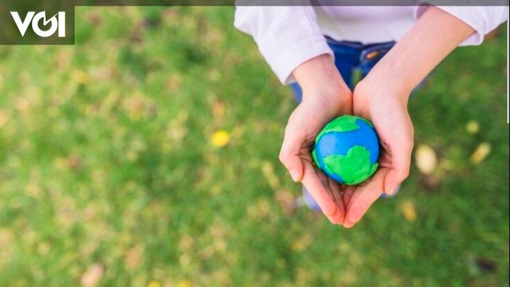 Environmentally Friendly Lifestyle Starts with How We Use Energy Environmentally Friendly Lifestyle Starts with How We Use Energy
