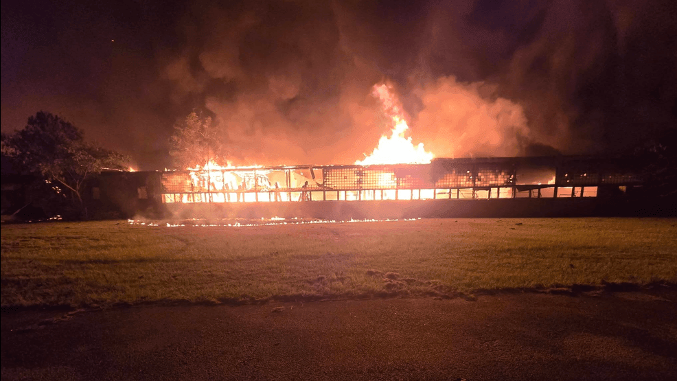 FIRE AT OLD WARREN JUNIOR HIGH 5.png