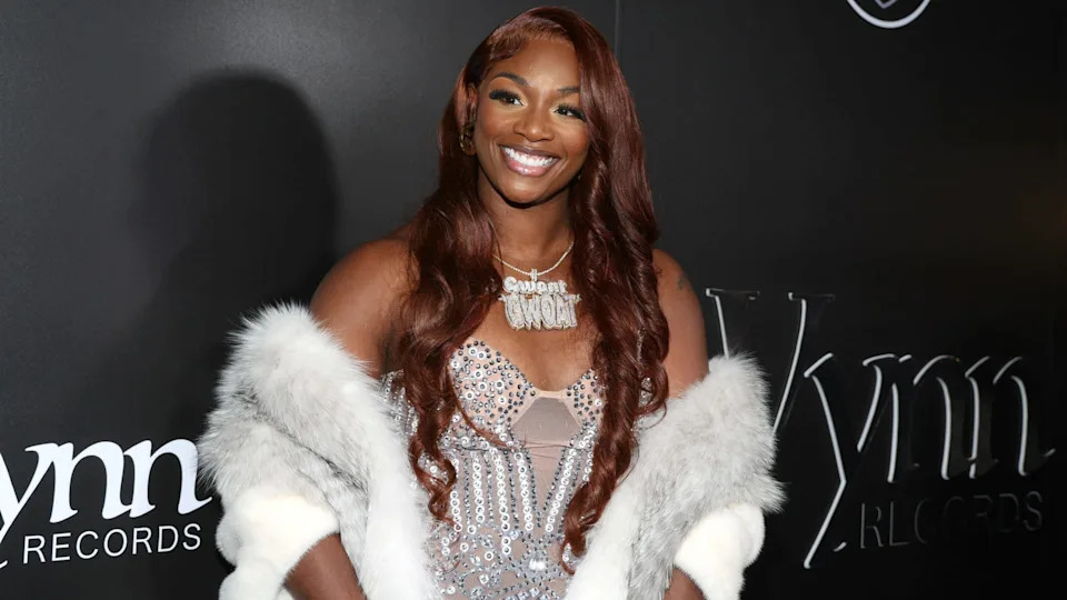 Claressa Shields Bets $10M That 'No Female Boxer' Can Beat Her in the Ring