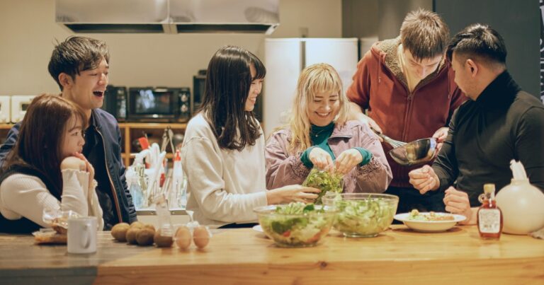 A Healthy Aging Expert’s No. 1 Favorite Social Activity to Boost Longevity and Overall Wellbeing