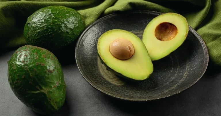 One avocado a day may help lower heart disease risk in adults with obesity, study finds One avocado a day may help lower heart disease risk in adults with obesity, study finds