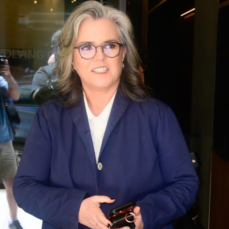 Rosie O’Donnell Details How 60-Lb. Weight Loss, Facelift Changed Her Life Rosie O’Donnell Details How 60-Lb. Weight Loss, Facelift Changed Her Life