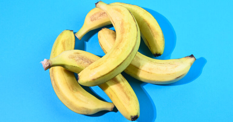9 Fruits With the Most Plant-Based Omega 9 Fruits With the Most Plant-Based Omega
