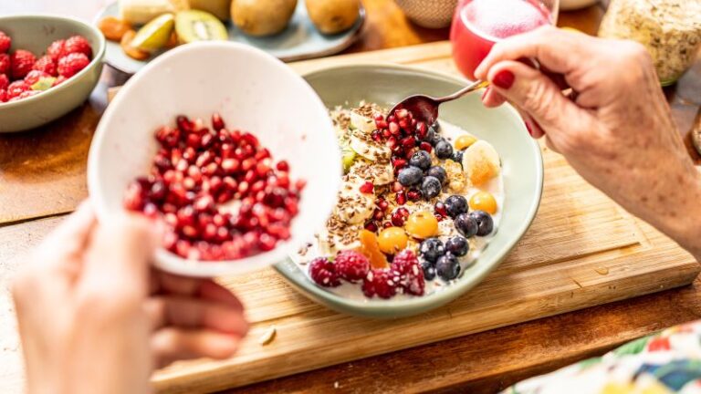 Healthy eating habits may protect your brain as you age Healthy eating habits may protect your brain as you age