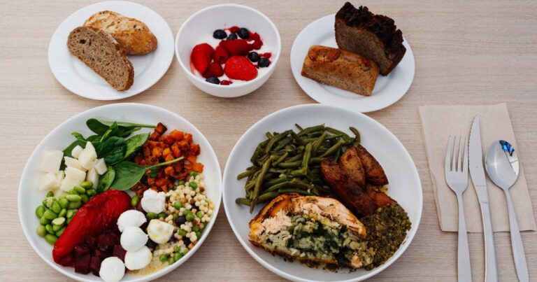 Does the order in which you eat food matter?