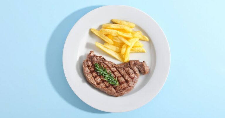 How Much Red Meat Is Healthy to Eat Per Week? A Dietitian Weighs In