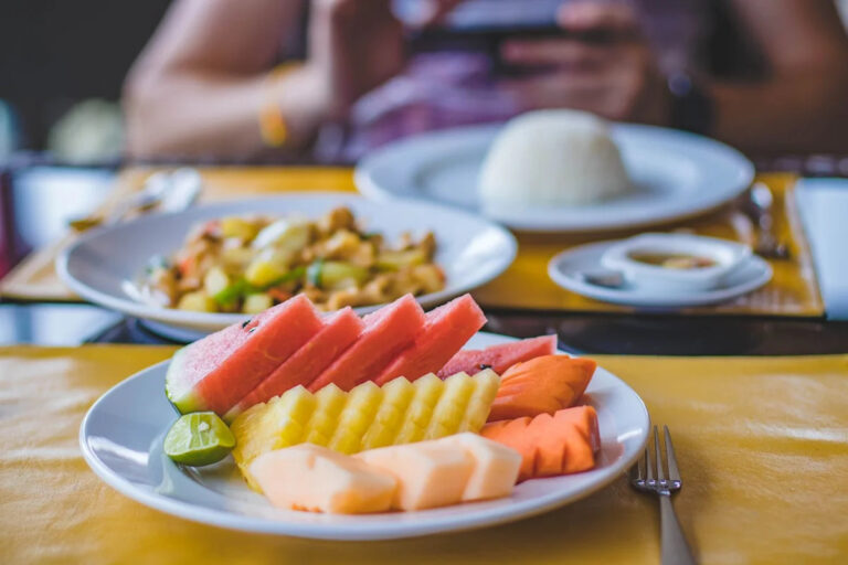 9 surprising ways fruits outshine veggies in metabolic health