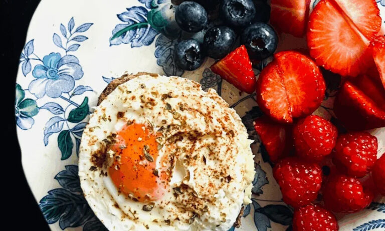 TikTok’s 3-Color Rule Is One Nutrition Trend Worth Trying