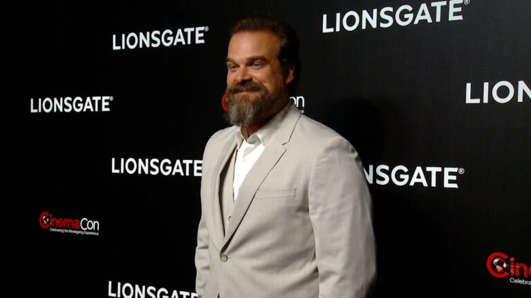 The Workout That Turned David Harbour Into ‘Hellboy’ The Workout That Turned David Harbour Into 'Hellboy'