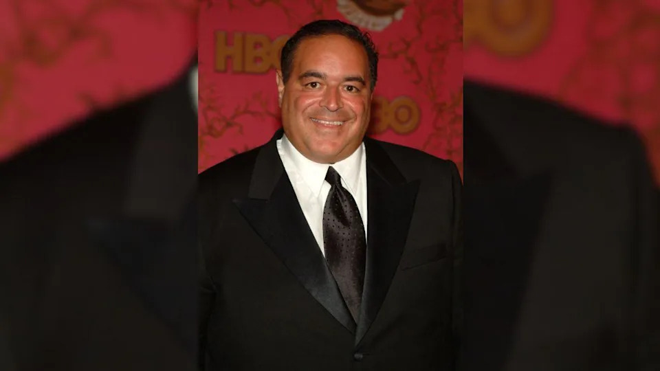 Joe Gannascoli has struggled to keep his weight in check after 'The Sopranos' wrapped filming due to his profession as a private chef.MEGA