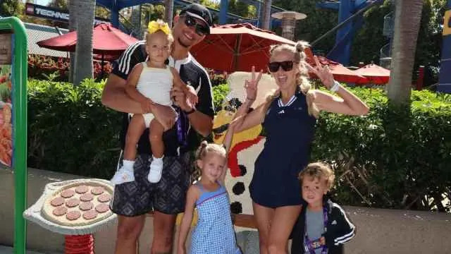 Brittany Mahomes Turns Her Kids Into the Ultimate Workout Finisher Brittany Mahomes Turns Her Kids Into the Ultimate Workout Finisher